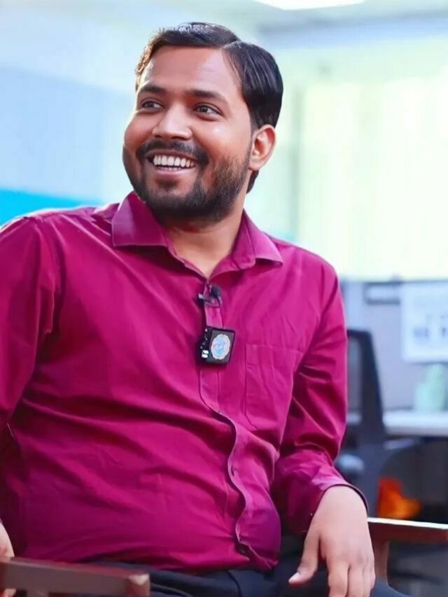 जीवन के हर मोड़ पर मिलेगी क़ामयाबी, पढ़े खान सर के ये 10 मोटिवेशनल कोट्स